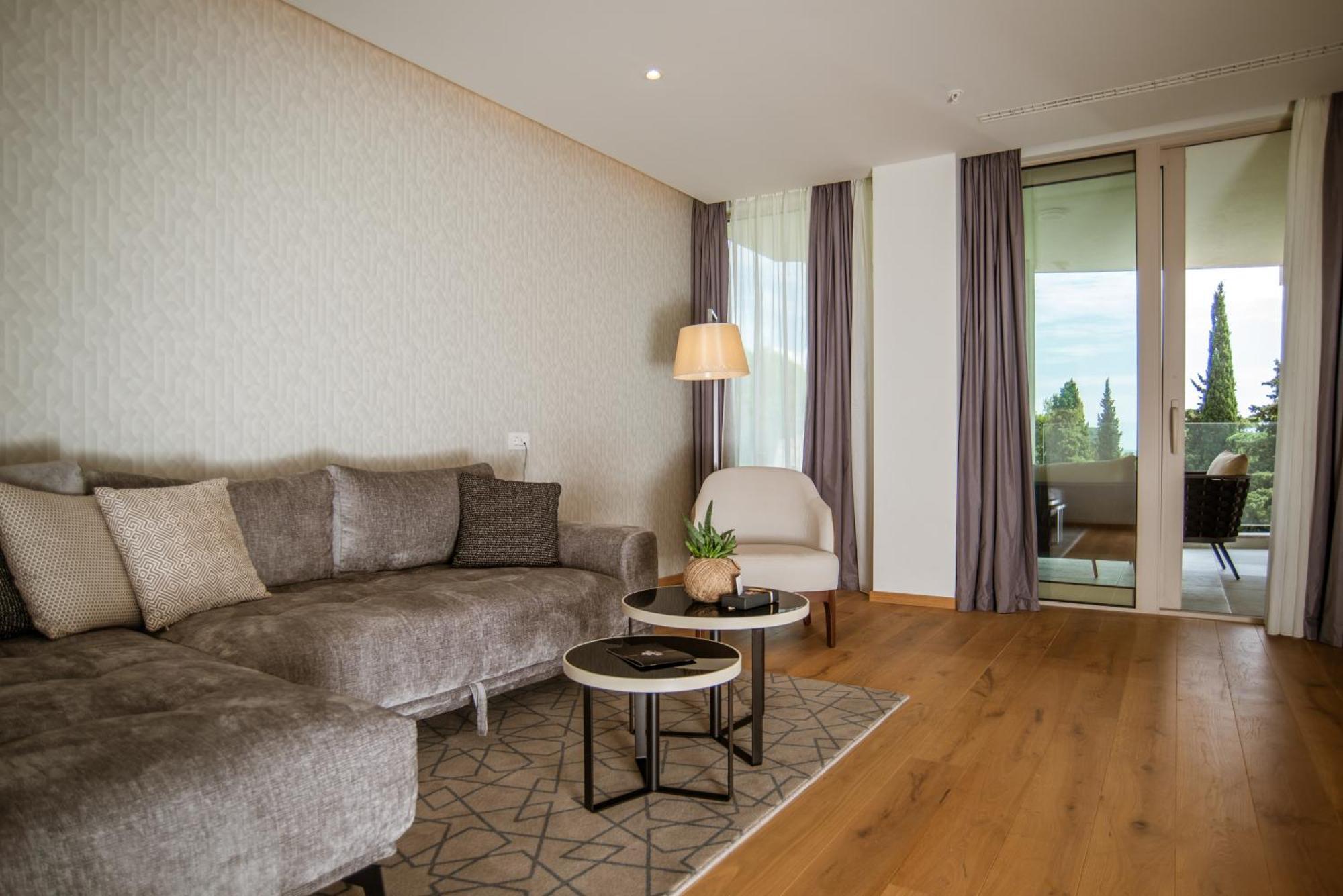 Hotel Imperial Conference & Spa Μπούντβα Εξωτερικό φωτογραφία