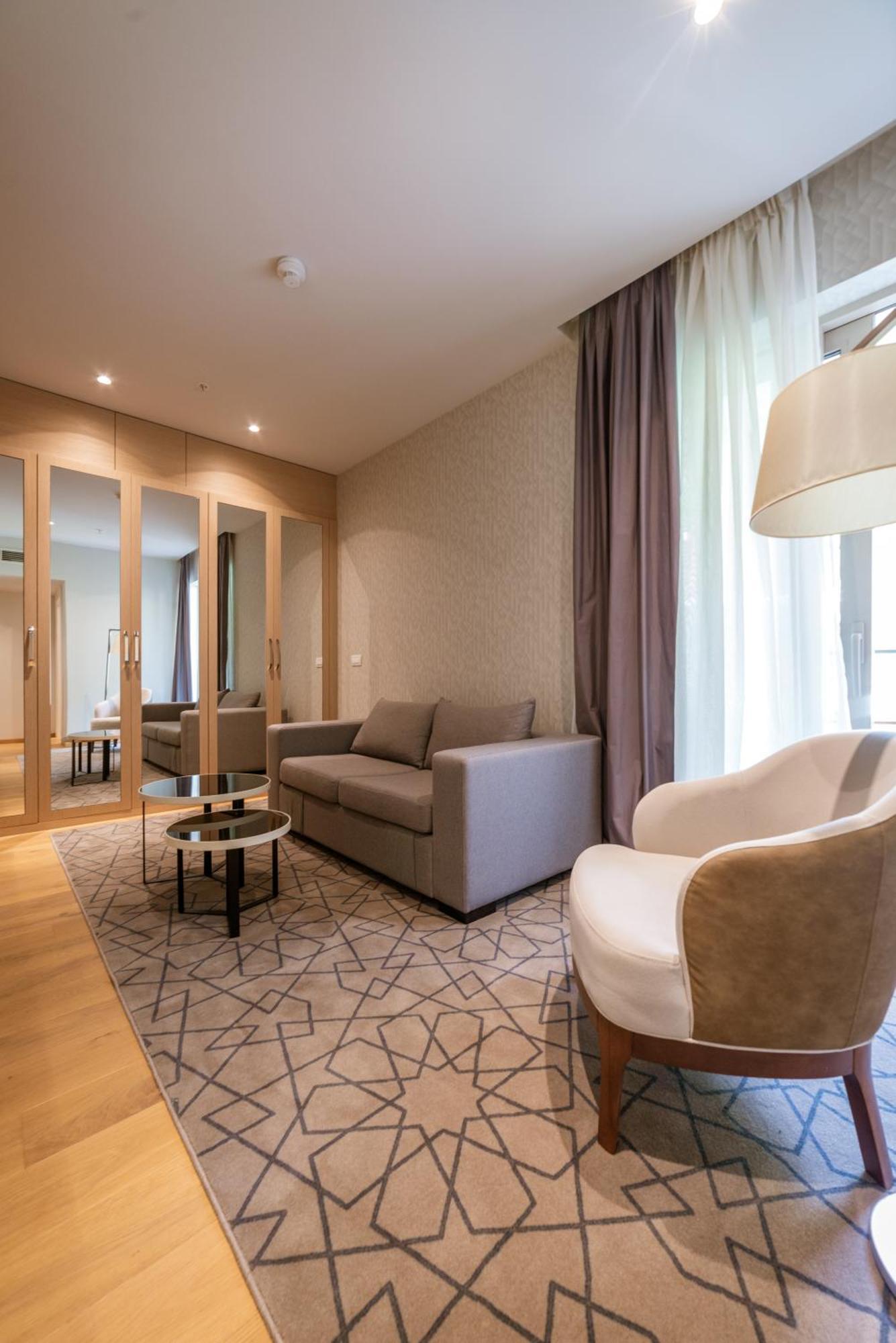 Hotel Imperial Conference & Spa Μπούντβα Εξωτερικό φωτογραφία