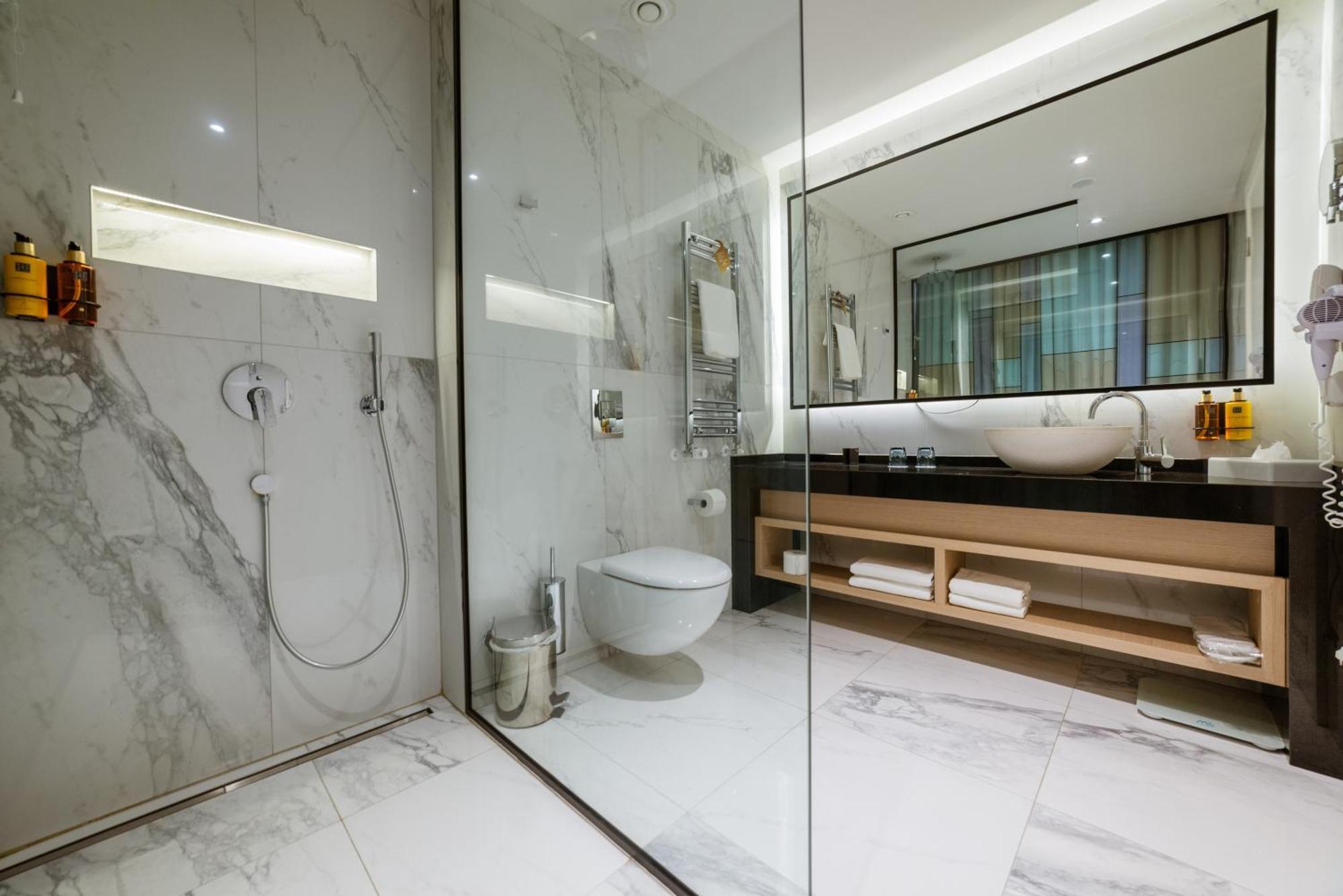 Hotel Imperial Conference & Spa Μπούντβα Εξωτερικό φωτογραφία