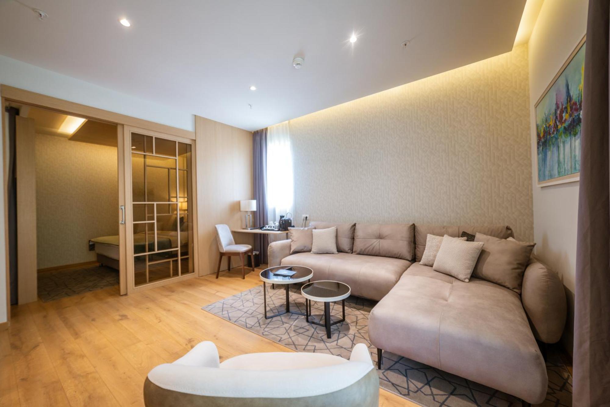 Hotel Imperial Conference & Spa Μπούντβα Εξωτερικό φωτογραφία