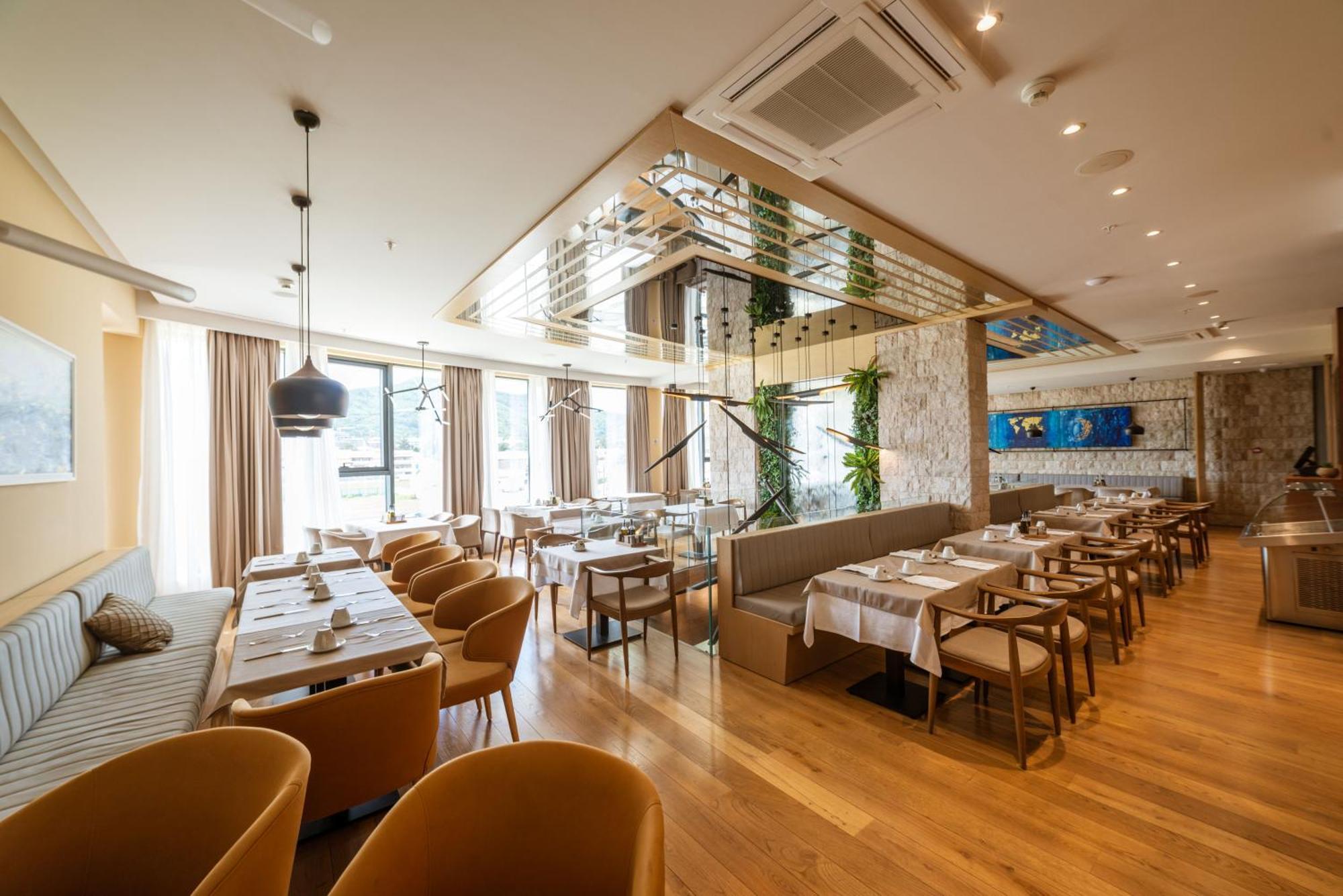 Hotel Imperial Conference & Spa Μπούντβα Εξωτερικό φωτογραφία