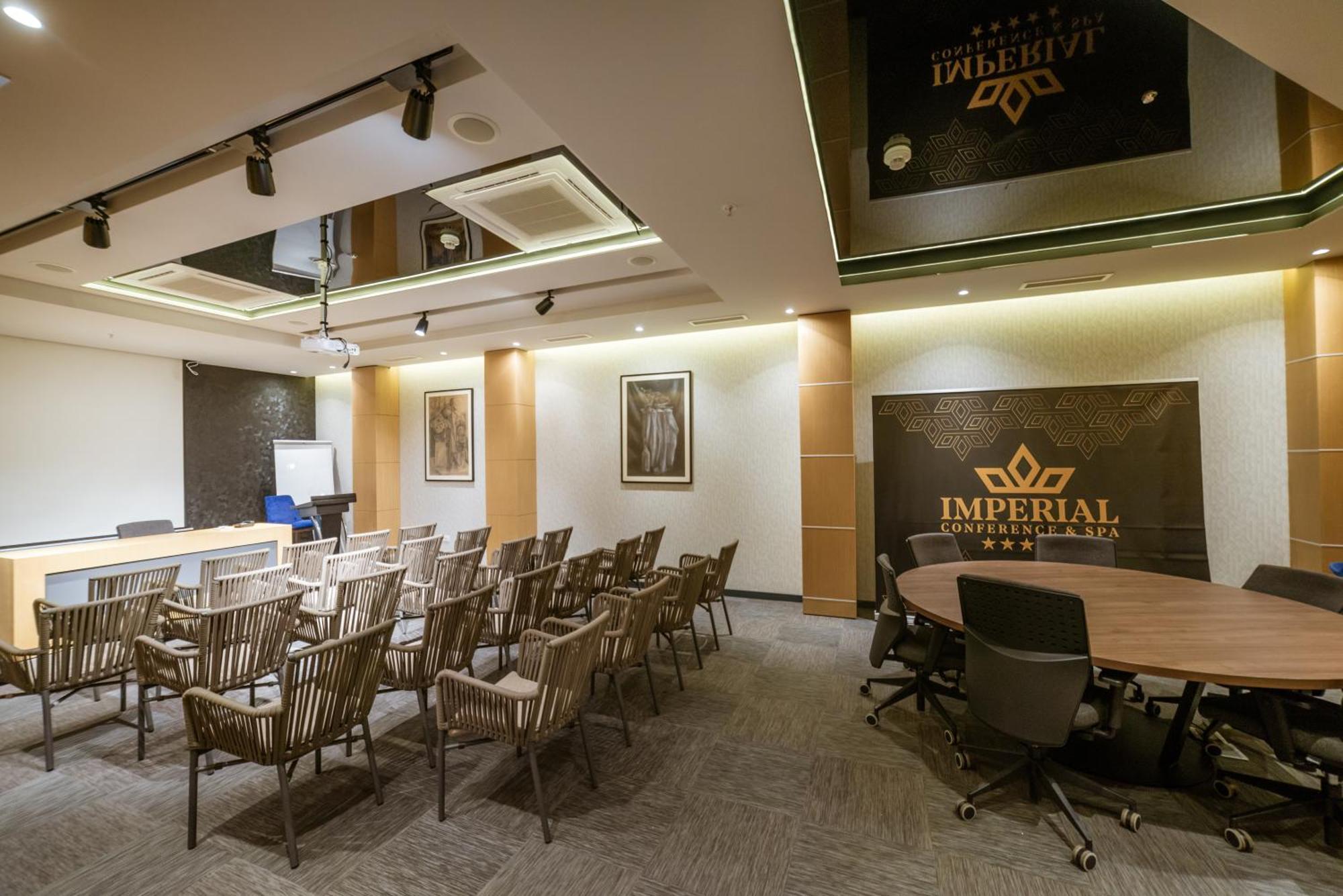 Hotel Imperial Conference & Spa Μπούντβα Εξωτερικό φωτογραφία